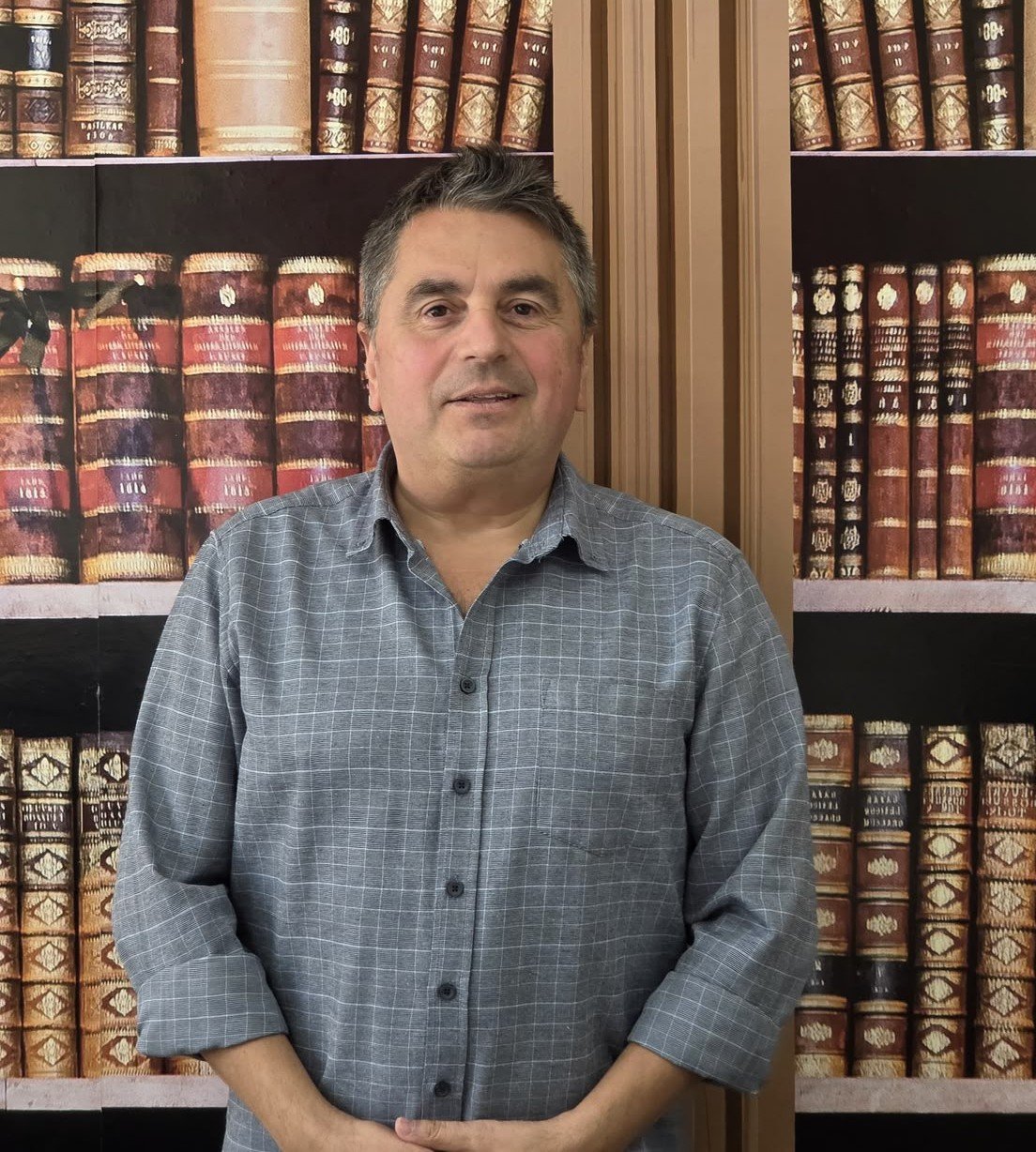 Ovidiu ROZNOVAN